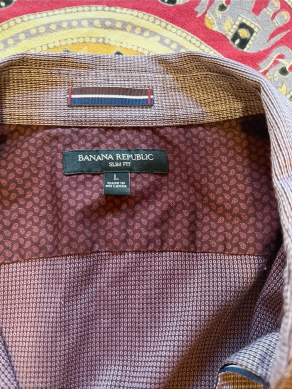 Banana Republic Men's Slim Maroon Patterned Dress Shirt